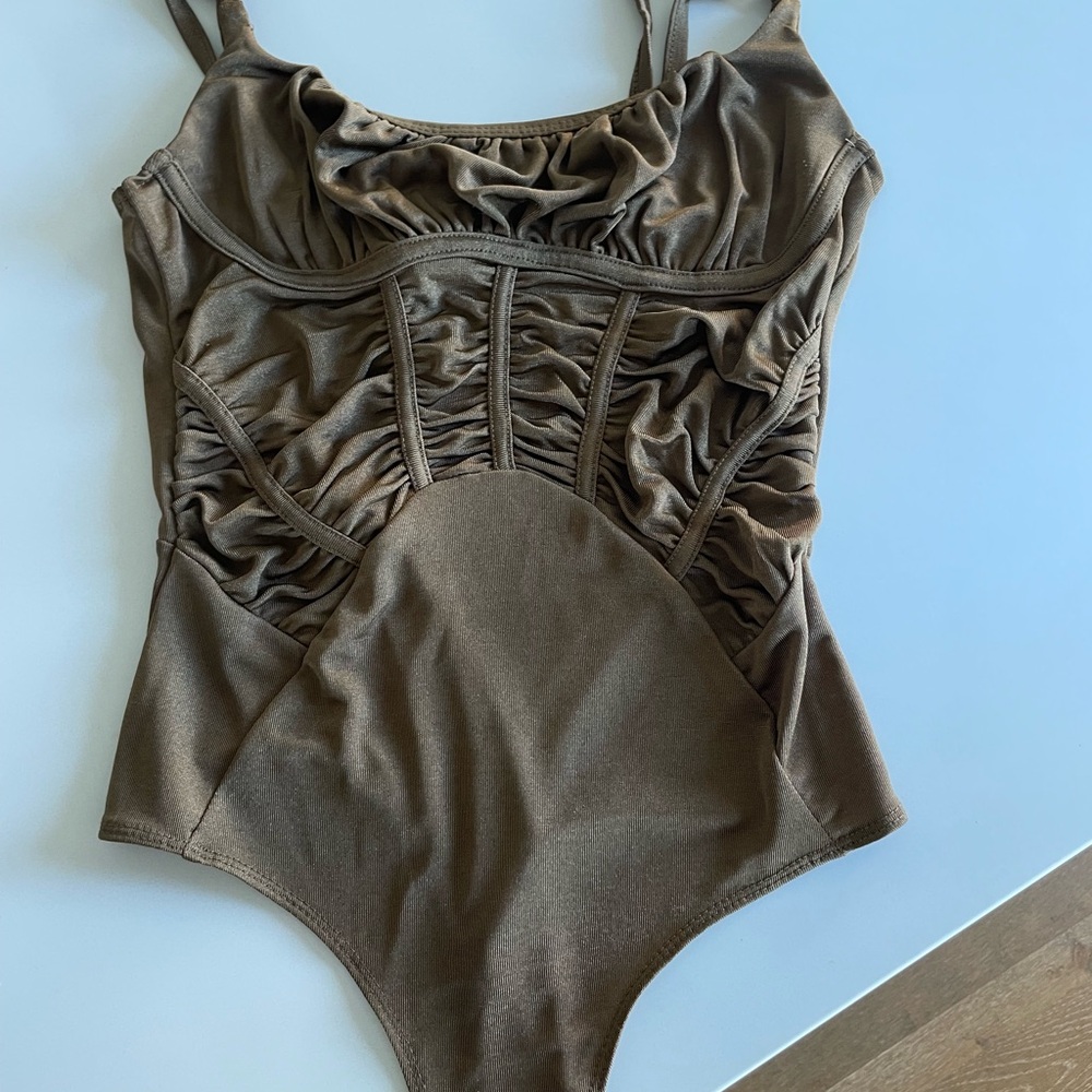 NWOT Forever 21 Body Suit